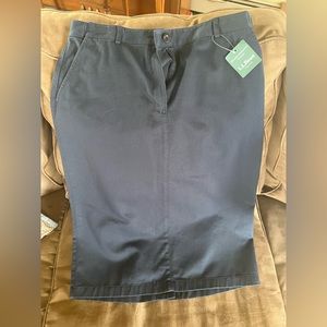 L.L. Bean size 10 NWT navy blue skirt